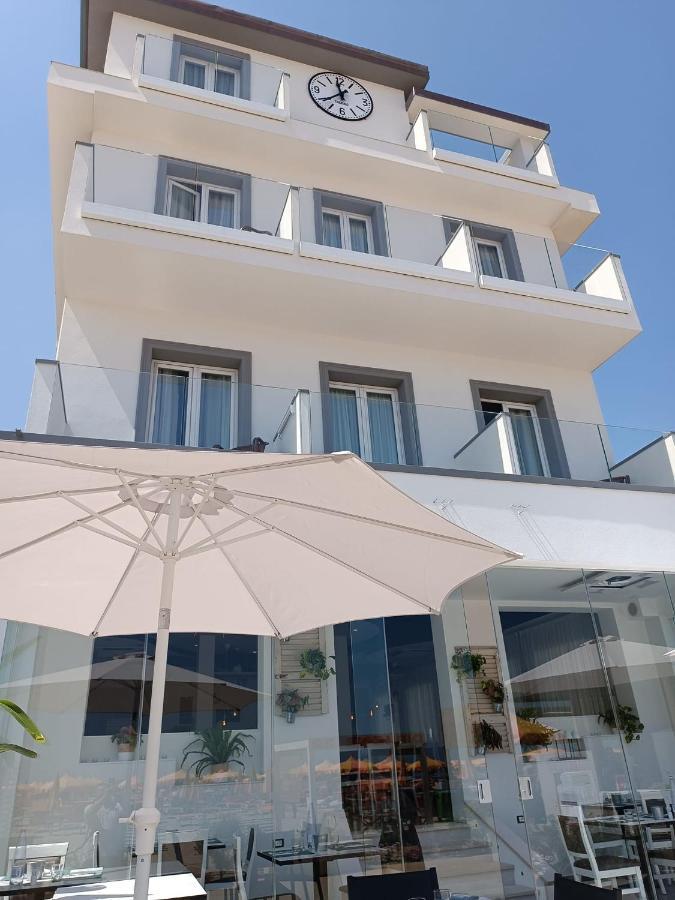 Hotel Brienz Bellaria-Igea Marina Extérieur photo