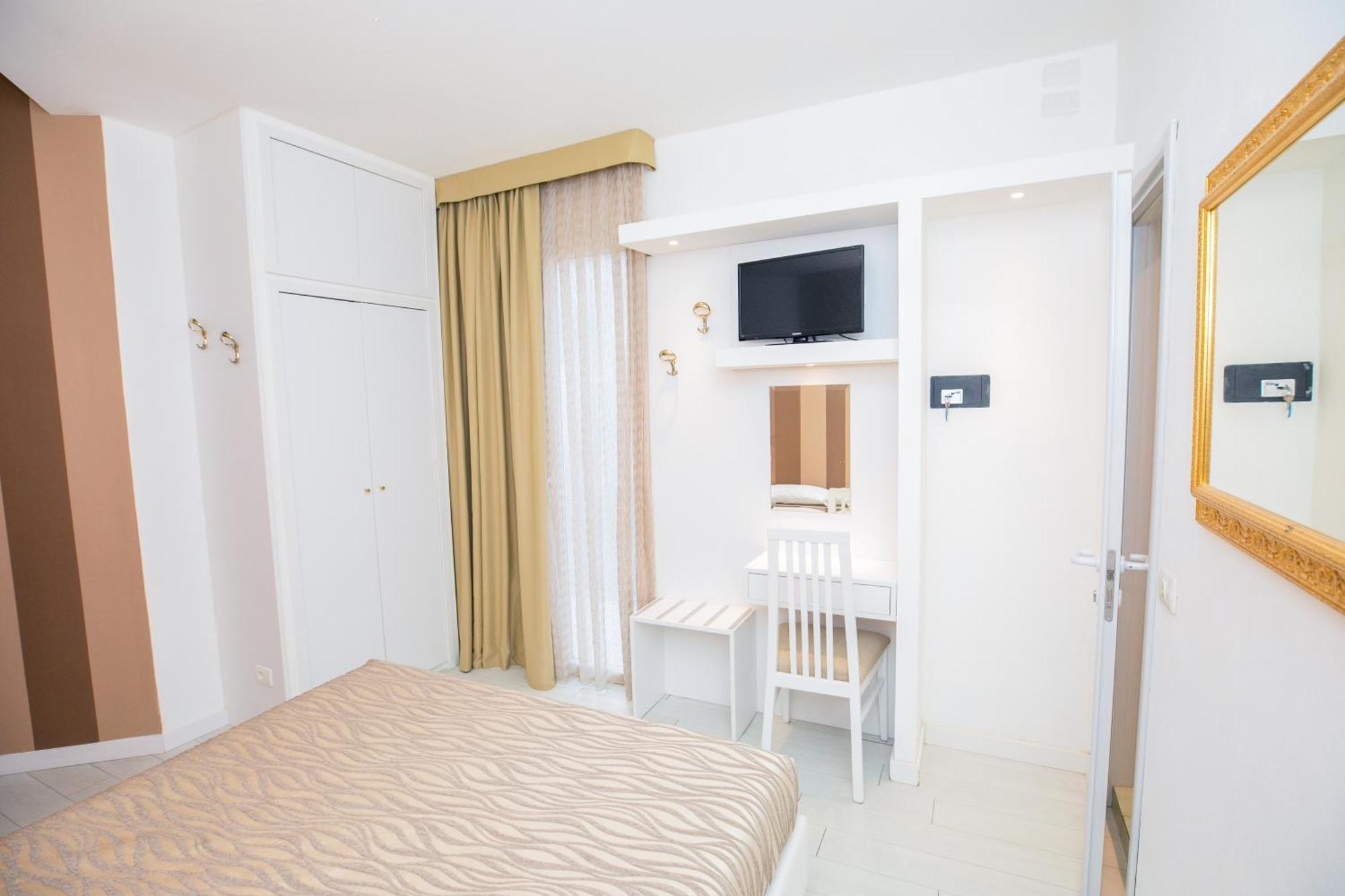 Hotel Brienz Bellaria-Igea Marina Extérieur photo