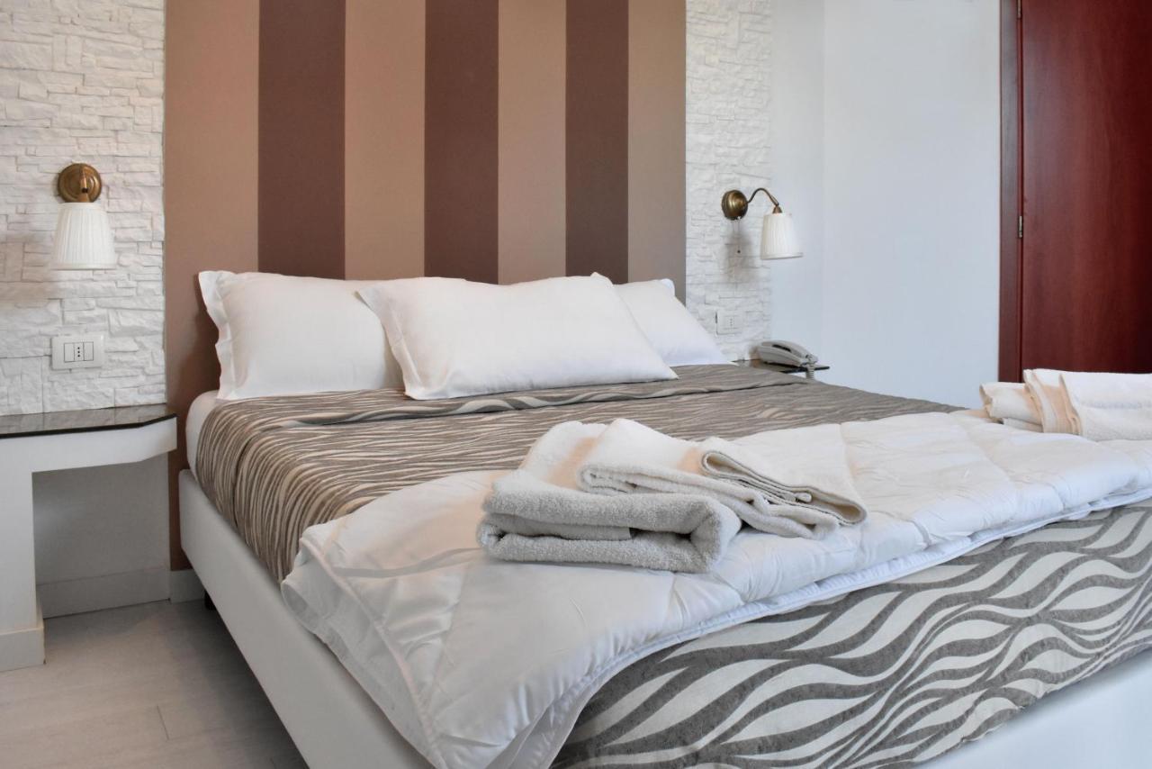 Hotel Brienz Bellaria-Igea Marina Extérieur photo